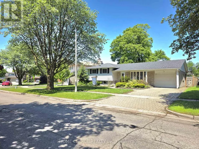 130 CHAMPLAIN CRESCENT, Kitchener, Ontario N2B2Y6