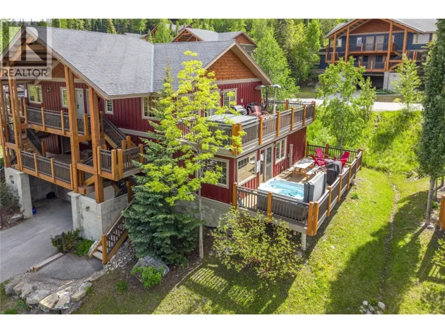1345 Aemmer Way Unit# 21, Golden, British Columbia V0A1H2