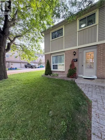 223 PIONEER Drive Unit# B16, Kitchener, Ontario N2P1L9