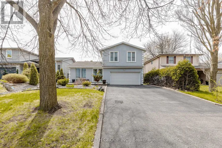 688 ANTIGUA CRESCENT, Oshawa (Northglen), Ontario L1J6B4
