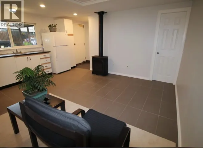737 ROBINSON, Coquitlam, British Columbia V3J4E9