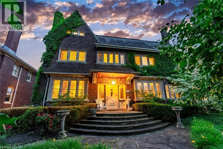 122 DUFFERIN Avenue, Brantford, Ontario N3T4R1