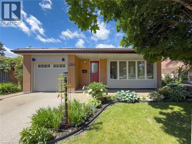 1324 BODLEY Road, Mississauga, Ontario L5J3W9