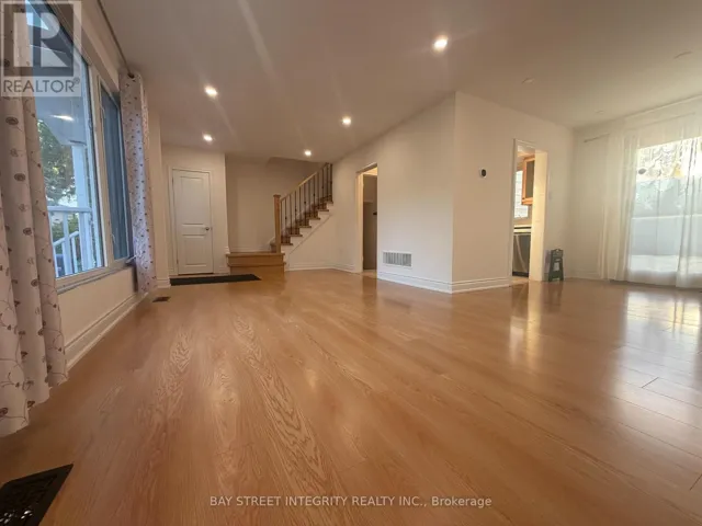 26 MORPETH ROAD, Brampton (Brampton East), Ontario L6W2Z2
