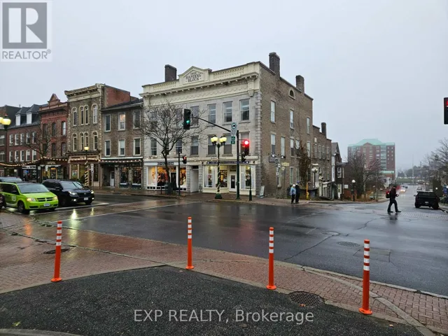 3RD FLOOR - 43 KING STREET W, Brockville, Ontario K6V3P7