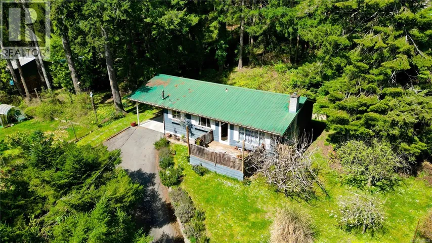 201 Harrison Ave NW, Salt Spring, British Columbia V8K2N3