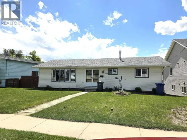 5039 56 Street E, Innisfail, Alberta T4G1R3