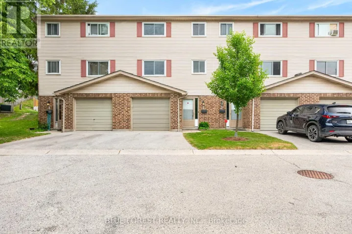 2 - 450 POND MILLS ROAD, London South (South T), Ontario N5Z4X2