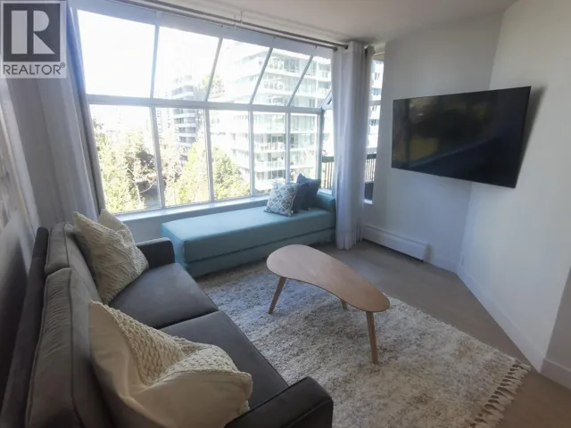 806 1330 BURRARD STREET, Vancouver, British Columbia V6Z2B8
