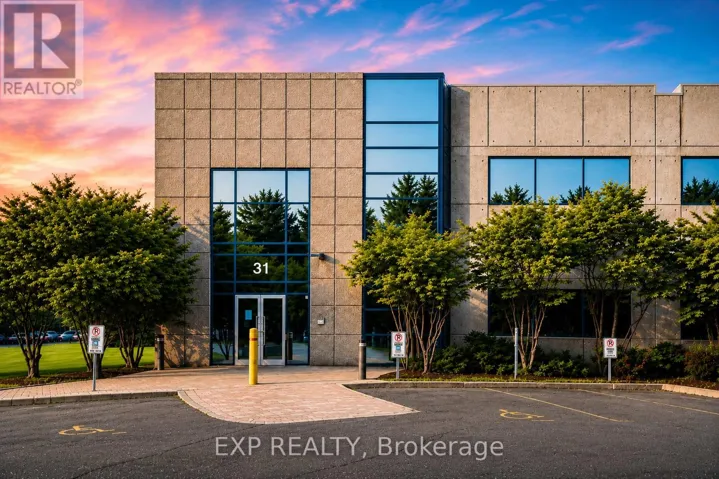 31 AURIGA DRIVE, Ottawa, Ontario K2E1C4