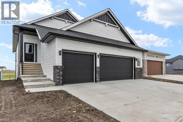 716 Mandalay Avenue, Carstairs, Alberta T0M0N0