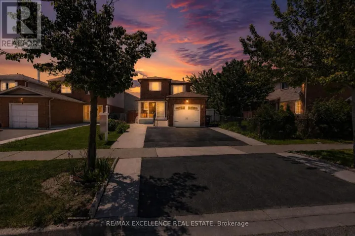 6 STALBRIDGE AVENUE, Brampton (Fletcher's Creek South), Ontario L6Y4H1