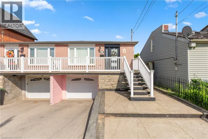 202 RAY Street N, Hamilton, Ontario L8R2Y2