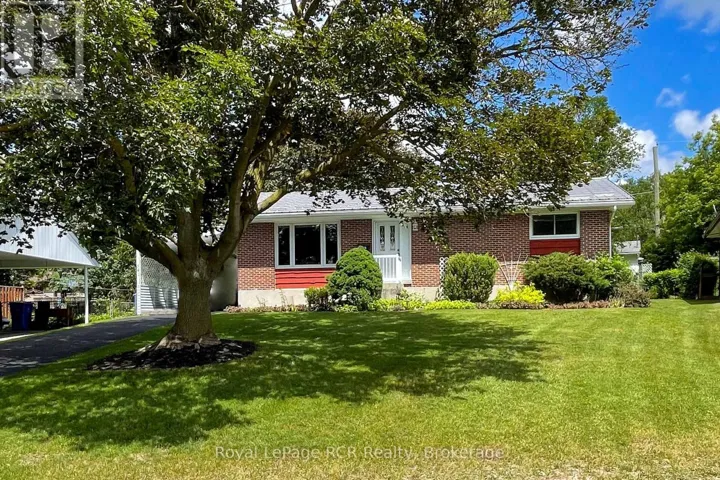 541 18TH AVENUE, Hanover, Ontario N4N3B2