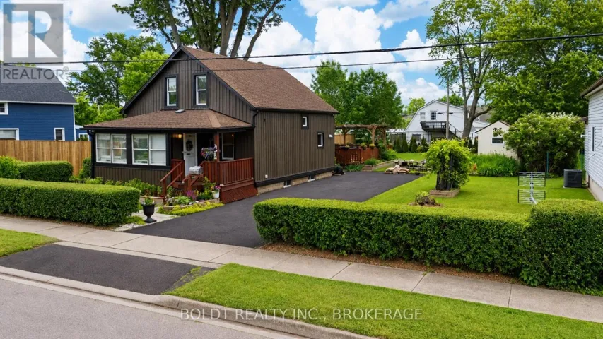 23 TORRANCE STREET, Fort Erie (Central), Ontario L2A4C3