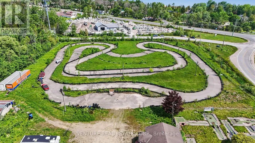 10 TONER STREET, Collingwood, Ontario L9Y3Z7
