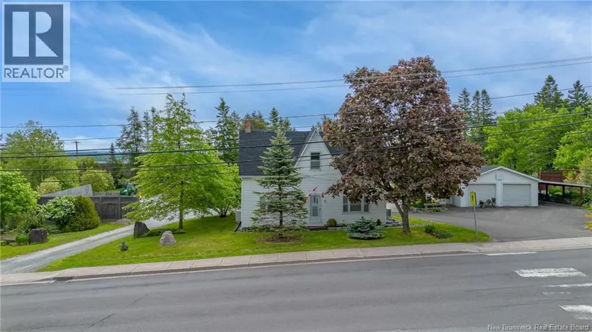 416 Hampton Road, Quispamsis, New Brunswick E2E4V5