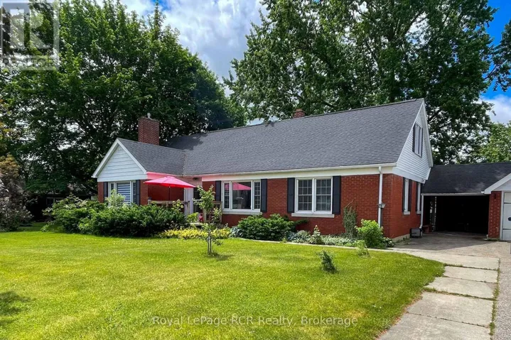 1053 HIGHWAY 9, South Bruce, Ontario N0G2J0