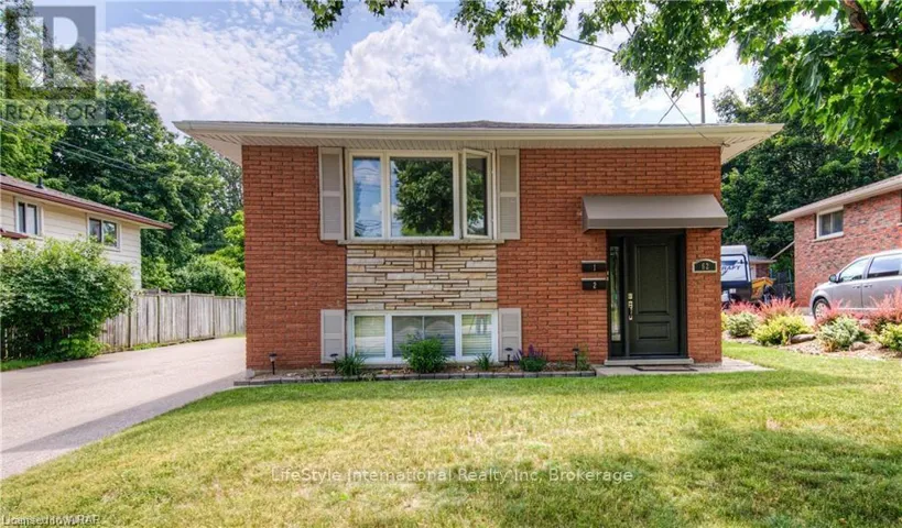 62 SCENIC DRIVE, Kitchener, Ontario N2A2P6