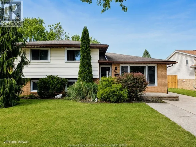 3285 ROSEBRIAR ROAD, Windsor, Ontario N8R1Y2