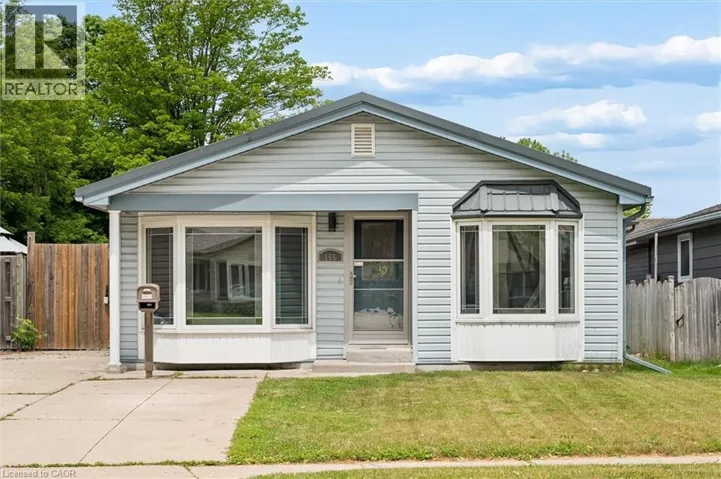 156 TRAYNOR Avenue, Kitchener, Ontario N2C1W5