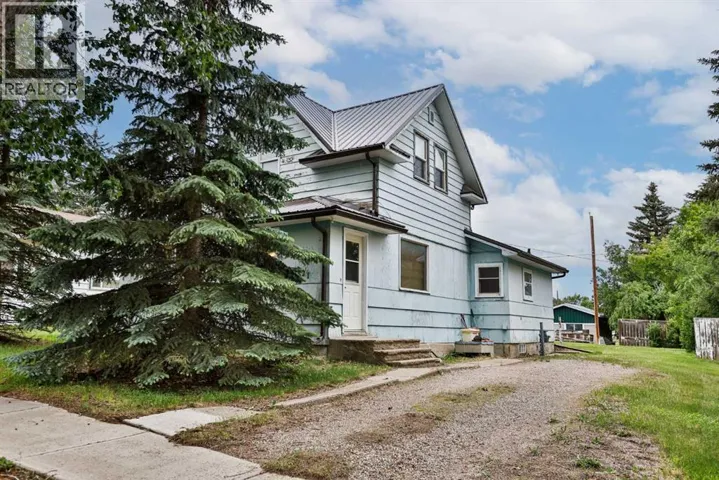 221 1 Street S, Lomond, Alberta T0L1G0