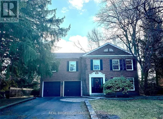 2524 KING RICHARDS PLACE, Mississauga (Sheridan), Ontario L5K2H2