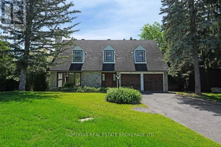 35 ALEUTIAN ROAD, Ottawa, Ontario K2H7C7