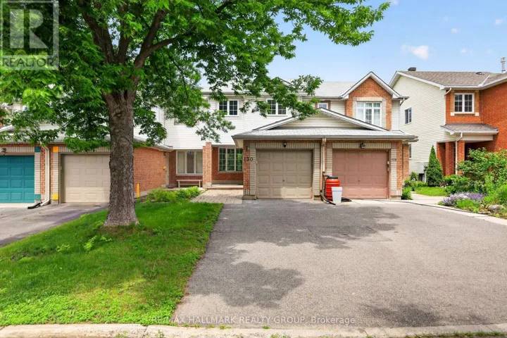 130 COLLEGE CIRCLE, Ottawa, Ontario K1K4R9