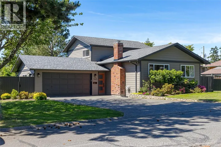 763 Viaduct Ave E, Saanich, British Columbia V8Z6N3
