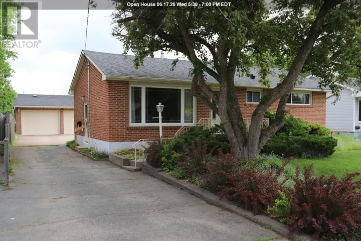 16 Arizona AVE, Sault Ste. Marie, Ontario P6A4L8