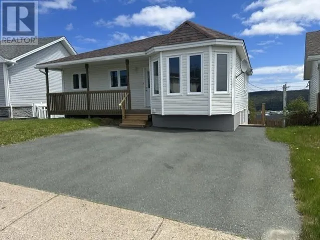 31 Greenspond Drive, St. John's, Newfoundland & Labrador A1E5Z9