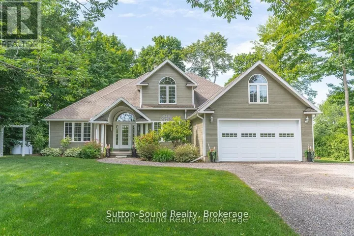 124 GOLDEN POND DRIVE, South Bruce Peninsula, Ontario N0H2T0