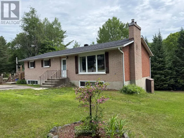 37 SPRUCE DRIVE S, Huntsville (Stephenson), Ontario P0B1L0