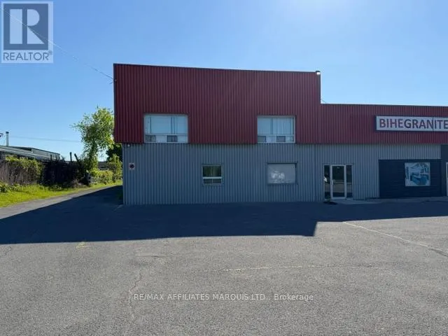 1397 ROSEMOUNT AVENUE, Cornwall, Ontario K6J3E5