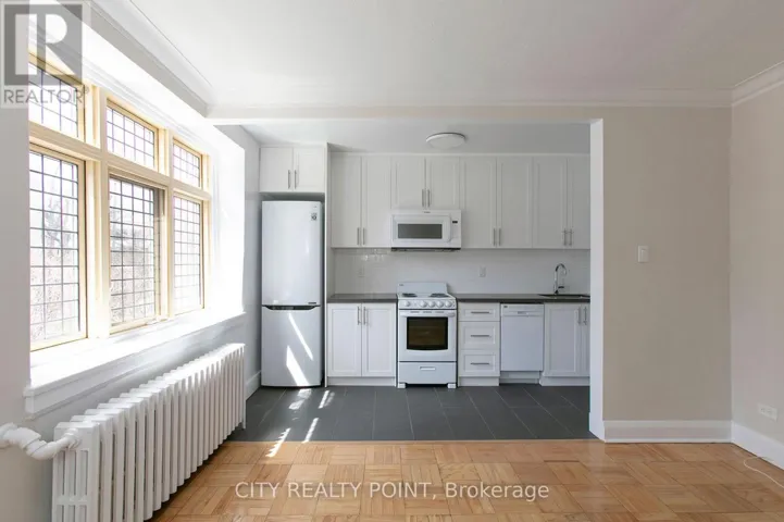 218 - 396 AVENUE ROAD, Toronto (Casa Loma), Ontario M4V2H4