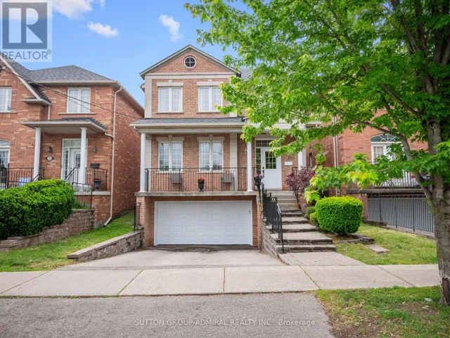 255 COCKSFIELD AVENUE, Toronto (Bathurst Manor), Ontario M3H3T6