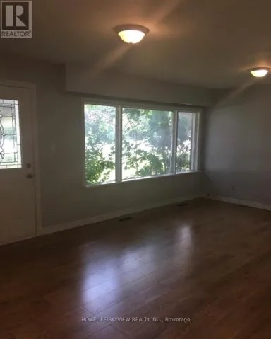 969 DAVIS DRIVE, Newmarket (Huron Heights-Leslie Valley), Ontario L3Y2R7