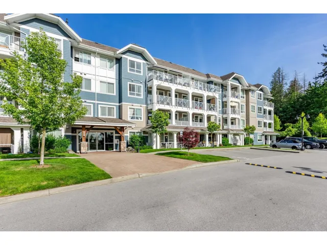 209 16396 64 AVENUE, Surrey, British Columbia V3S6X6