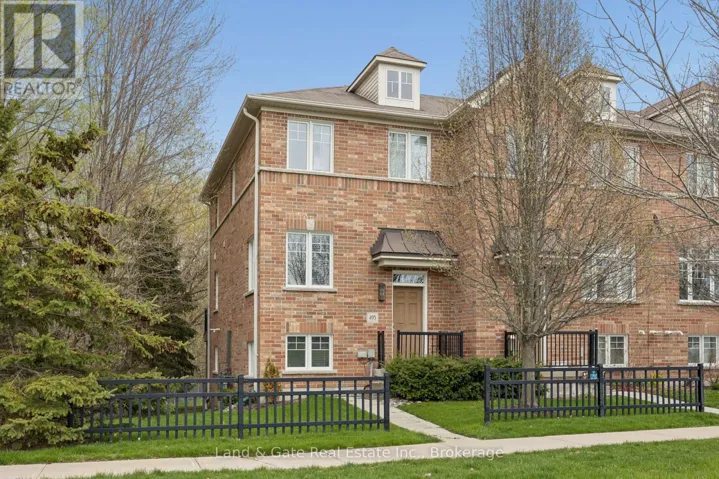 495 MEARNS AVENUE, Clarington (Bowmanville), Ontario L1C5M5