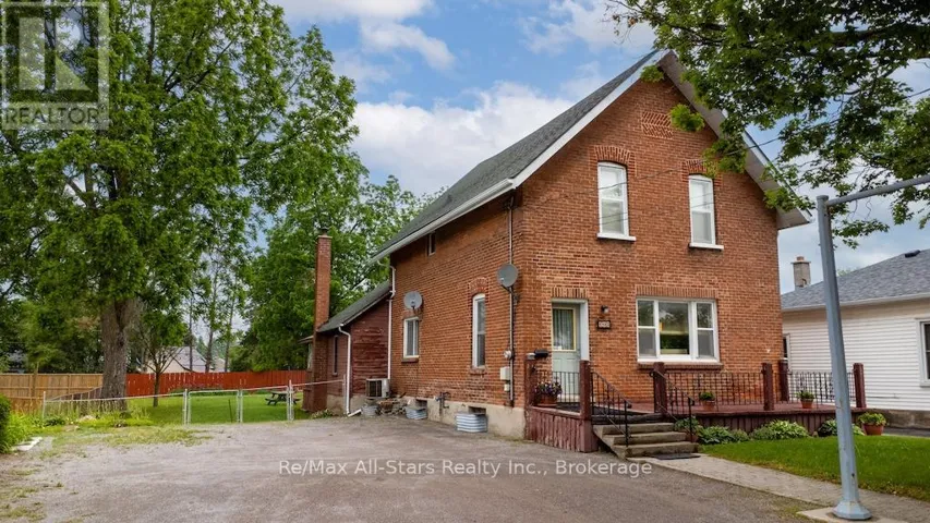 102 QUEEN STREET, Kawartha Lakes (Lindsay), Ontario K9V1G6