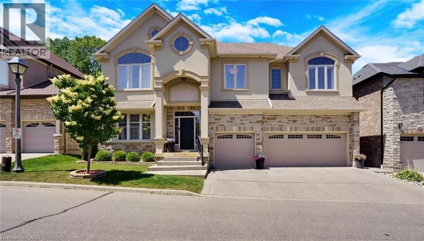 258 EDGEWATER Crescent Unit# 8, Kitchener, Ontario N2A4M2
