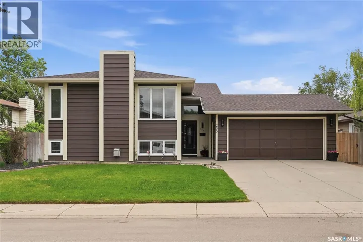235 Benesh CRESCENT, Saskatoon, Saskatchewan S7K6L5