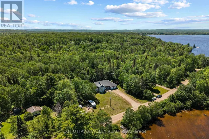 107 HARVEY CREEK ROAD, Head, Clara and Maria, Ontario K0J2B0