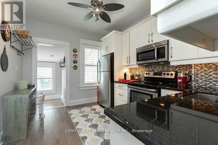 639 MORTIMER AVENUE, Toronto (Danforth Village-East York), Ontario M4C2J9