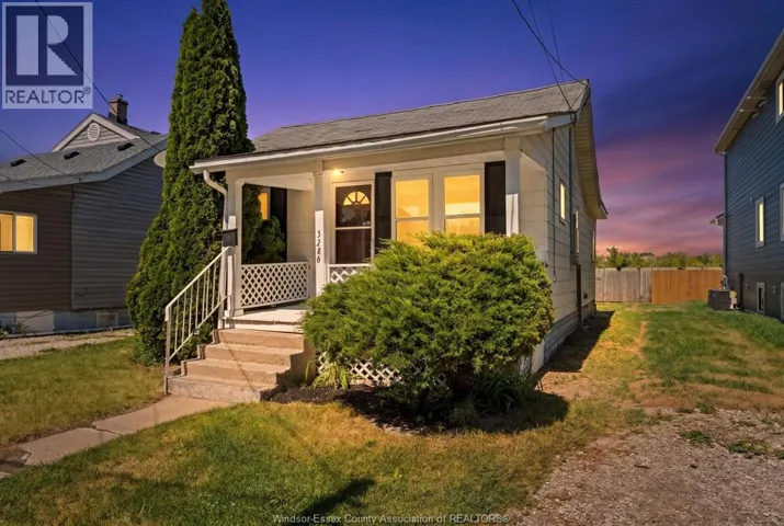 3286 RIBERDY ROAD, Windsor, Ontario N8W3T9