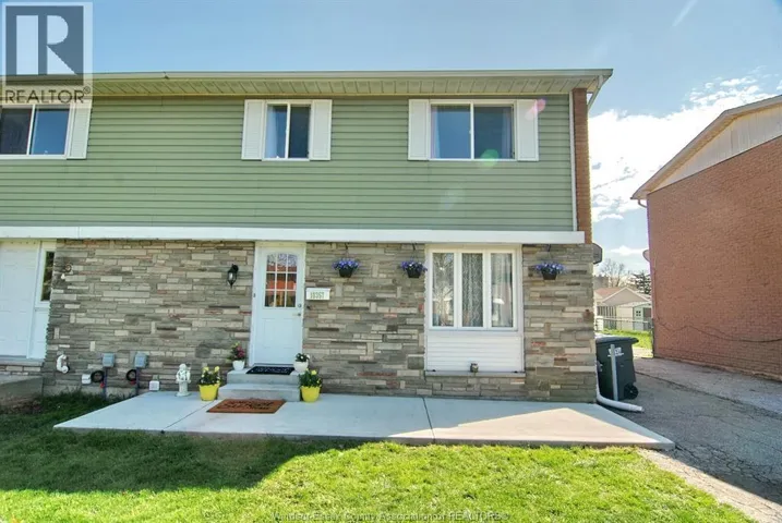 10357 Shenandoah, Windsor, Ontario N8R1B6