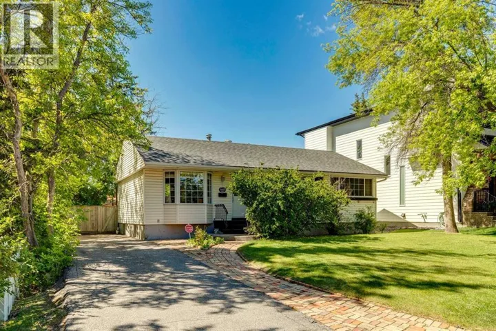 3607 Kilkenny Road SW, Calgary, Alberta T3E4R7