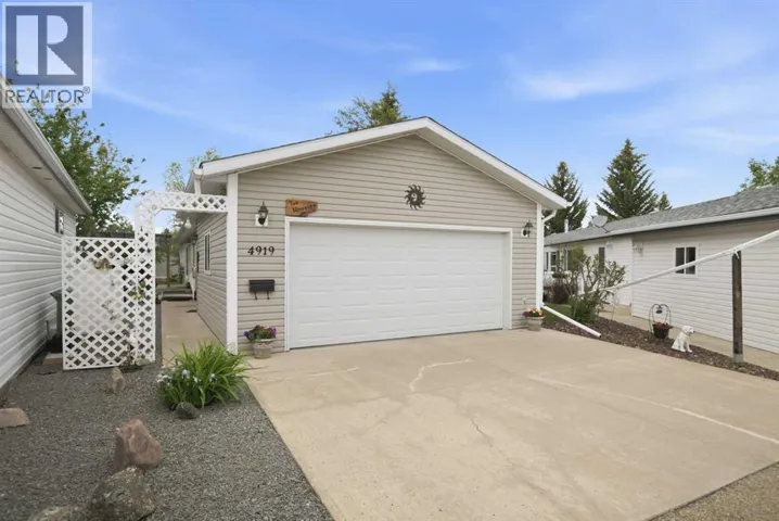 4919 Doncaster Avenue, Red Deer, Alberta T4R2Z8