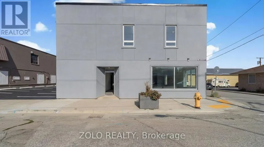 OFFICE A - 206 WELLINGTON STREET, Chatham-Kent (Wallaceburg), Ontario N8A2X9